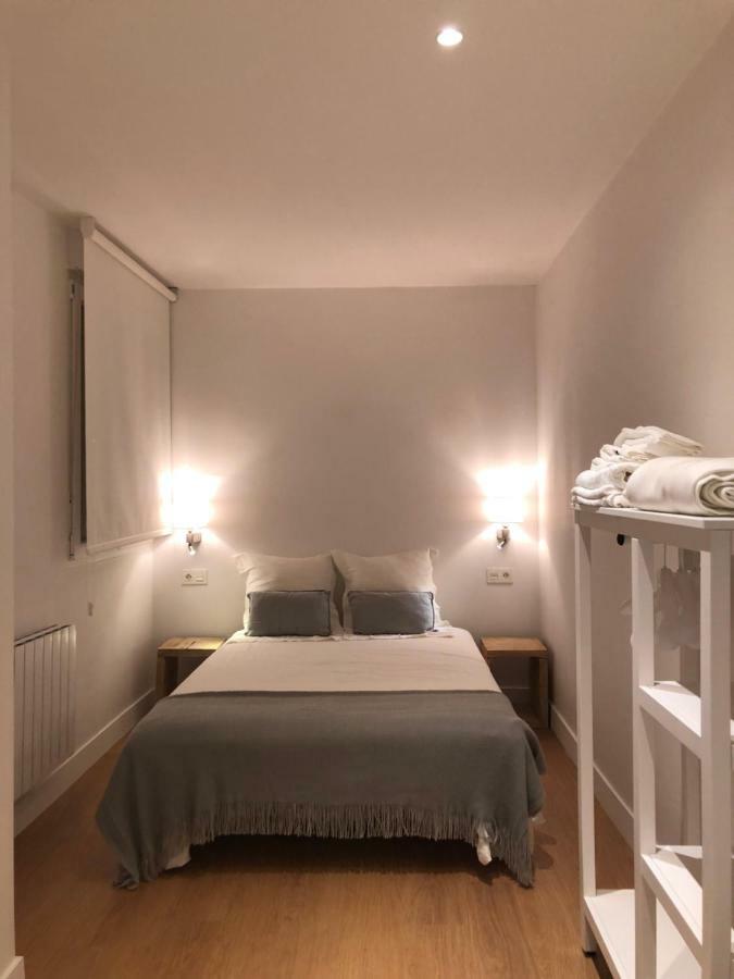 Apartamento Minimalista En El Corazon De Bilbao Exterior photo
